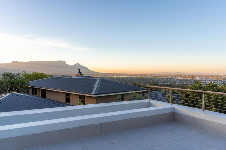 To Let 4 Bedroom Property for Rent in Stonehurst Mountain Estate Western Cape